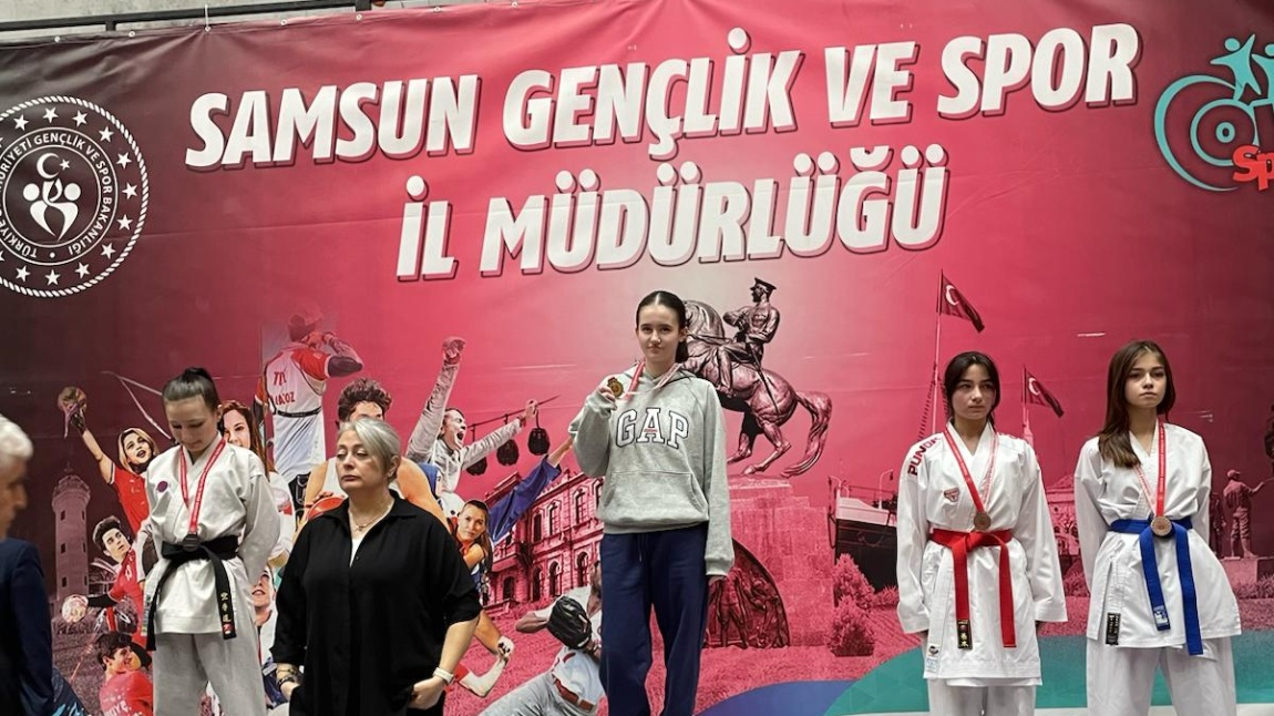 Karate Gençler İl Birinciliği